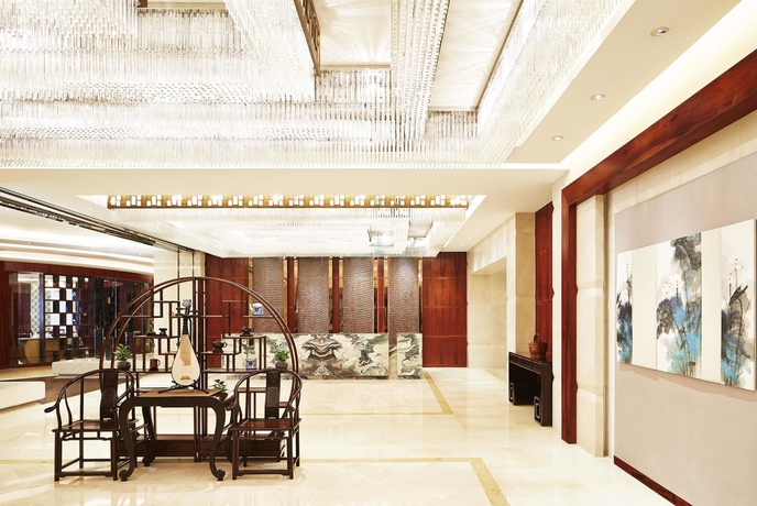 Imagen del bar/restaurante del Hotel Sheraton Jinan. Foto 8