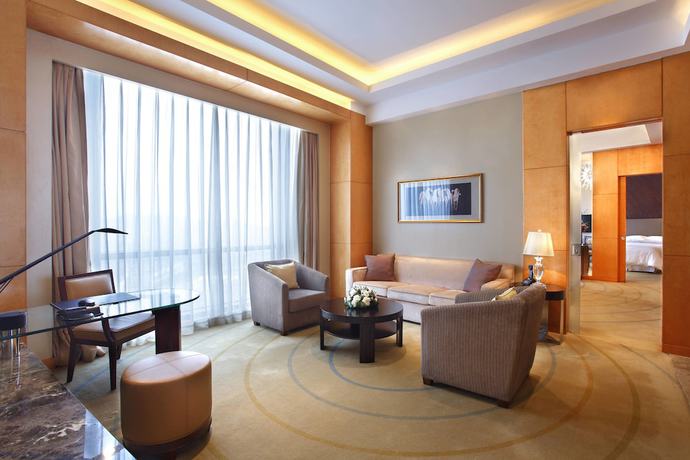 Imagen de la habitación del Hotel Sheraton Jinzhou. Foto 3
