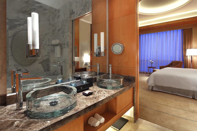 Imagen de la habitación del Hotel Sheraton Jinzhou. Foto 4