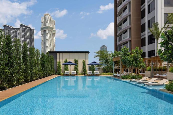 Imagen de la piscina del Hotel Sheraton Johor Bahru. Foto 11