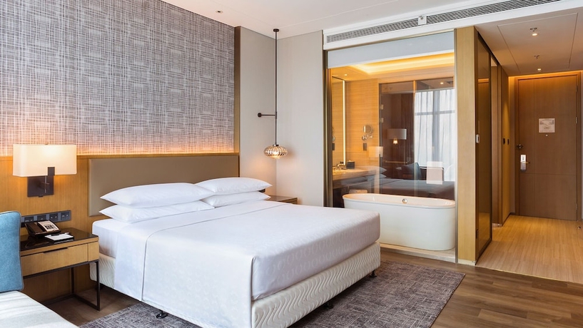 Imagen de la habitación del Hotel Sheraton Kaifeng. Foto 2
