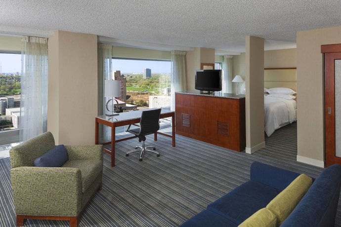 Imagen de la habitación del Hotel Sheraton Kansas City At Crown Center. Foto 4