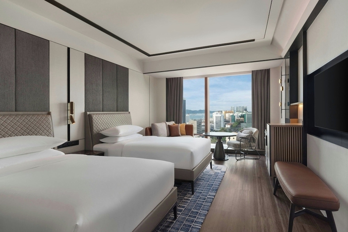 Imagen de la habitación del Hotel Sheraton Kota Kinabalu. Foto 10