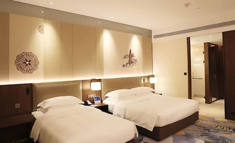 Imagen de la habitación del Hotel Sheraton Kunming. Foto 9