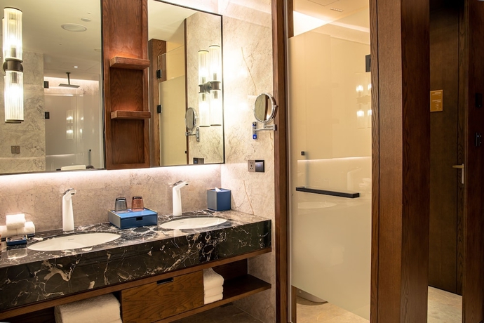 Imagen de la habitación del Hotel Sheraton Kunming. Foto 14