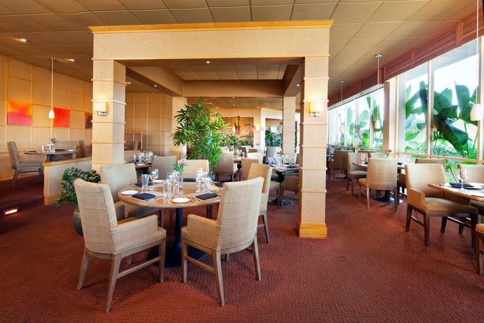 Imagen del bar/restaurante del Hotel Sheraton La Jolla. Foto 2