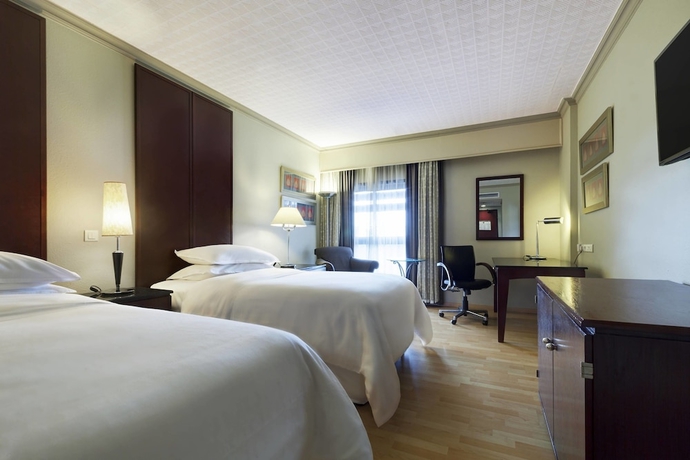 Imagen de la habitación del Hotel Sheraton Lagos. Foto 4