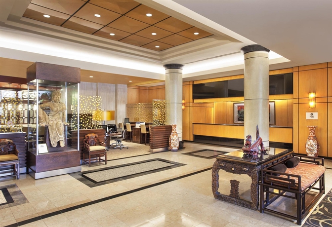 Imagen de los interiores del Hotel Sheraton Laguardia East. Foto 15
