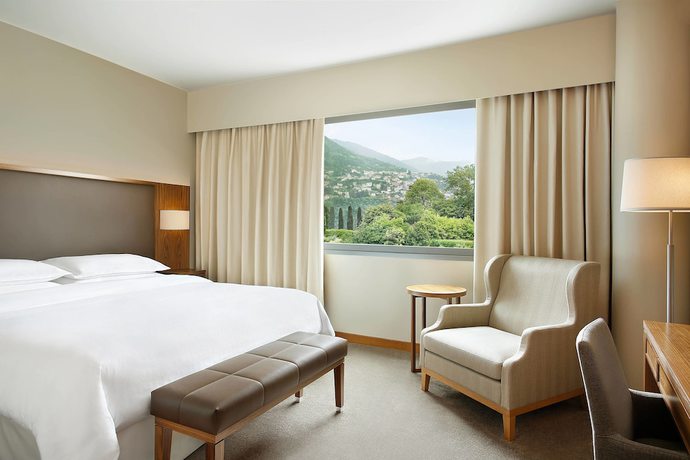 Imagen de la habitación del Hotel Sheraton Lake Como. Foto 8