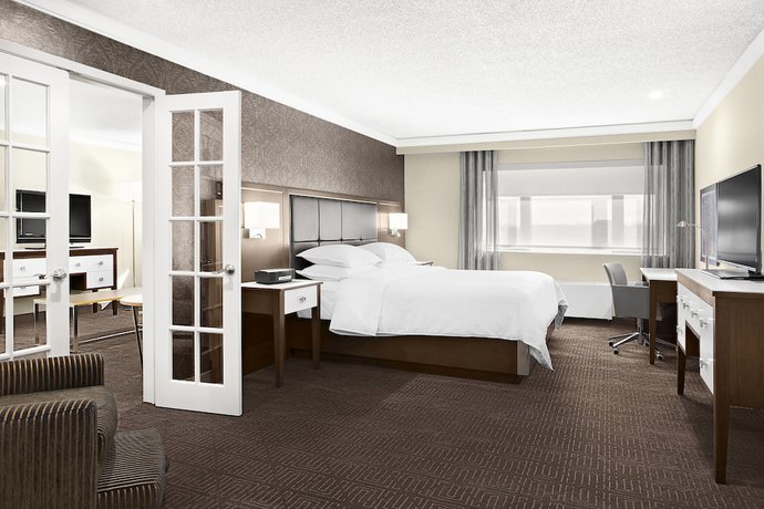 Imagen de la habitación del Hotel Sheraton Laval. Foto 5