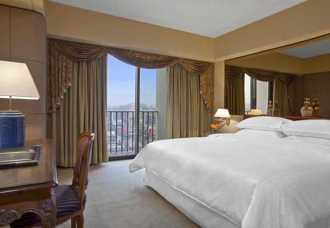 Imagen de la habitación del Hotel Sheraton Lima Historic Center. Foto 5