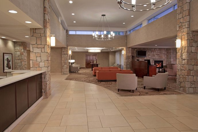 Imagen de los interiores del Hotel Sheraton Louisville Riverside. Foto 7