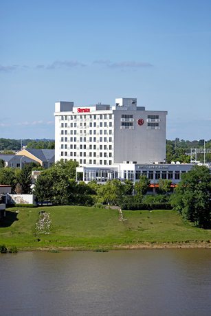 Imagen general del Hotel Sheraton Louisville Riverside. Foto 1