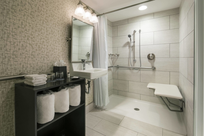 Imagen de la habitación del Hotel Sheraton Mahwah. Foto 4