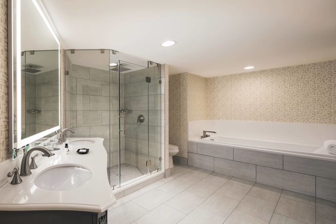 Imagen de la habitación del Hotel Sheraton Mahwah. Foto 9