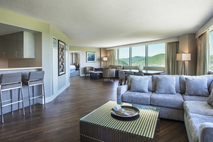 Imagen de la habitación del Hotel Sheraton Mahwah. Foto 10