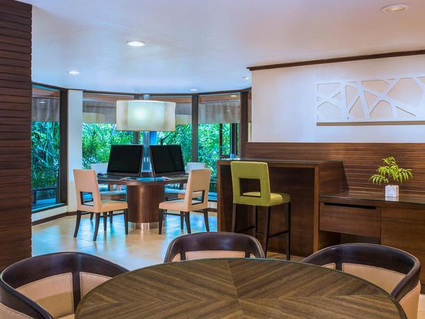 Imagen general del Hotel Sheraton Maldives Full Moon Resort and Spa. Foto 15