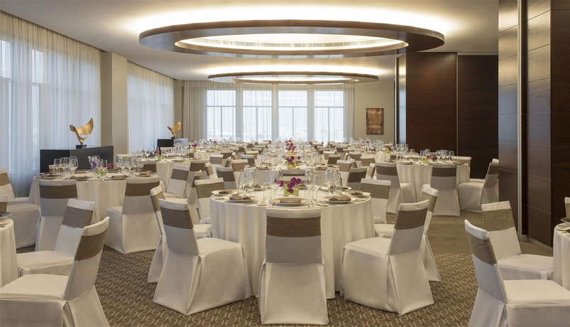 Imagen de los interiores del Hotel Sheraton Mall Of The Emirates , Dubai. Foto 12