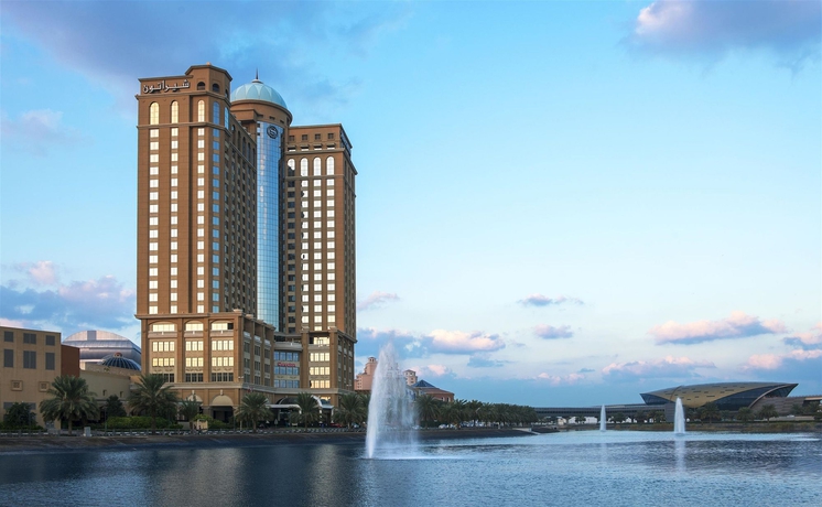 Imagen general del Hotel Sheraton Mall Of The Emirates , Dubai. Foto 3