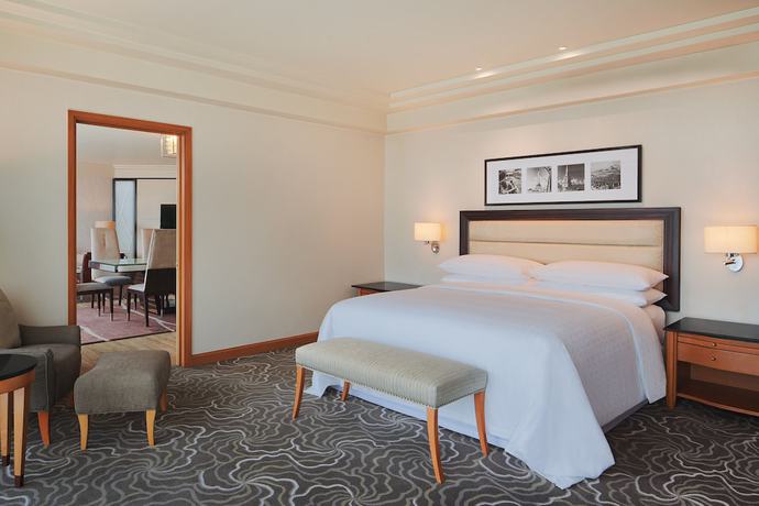 Imagen de la habitación del Hotel Sheraton Manila Bay. Foto 3