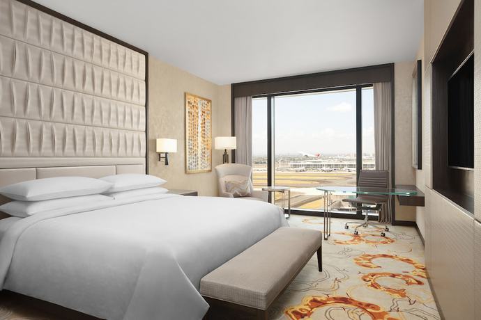 Imagen de la habitación del Hotel Sheraton Manila. Foto 4