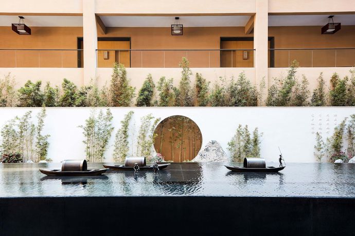 Imagen de los interiores del Hotel Sheraton Maoming Romantic Beach Resort. Foto 15