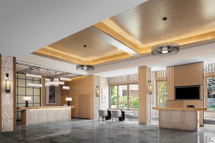 Imagen de los interiores del Hotel Sheraton Maoming Romantic Beach Resort. Foto 16