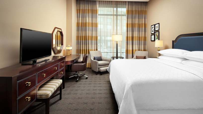 Imagen de la habitación del Hotel Sheraton Mckinney. Foto 4