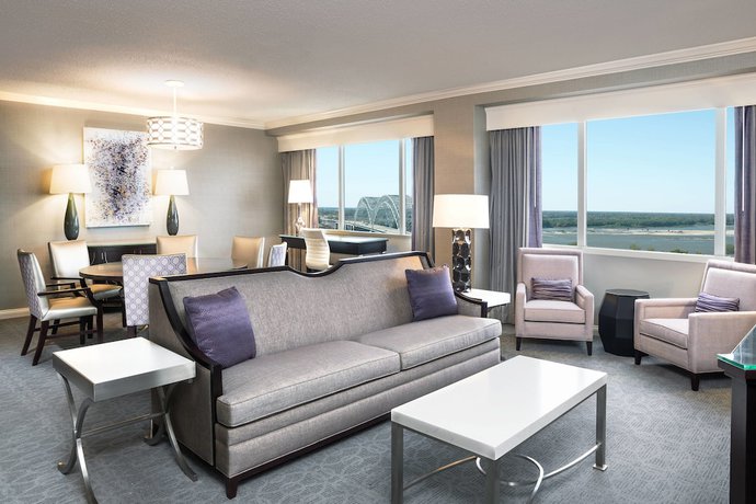 Imagen de la habitación del Hotel Sheraton Memphis Downtown. Foto 11