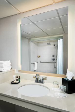 Imagen de la habitación del Hotel Sheraton Memphis Downtown. Foto 15