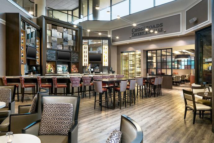 Imagen del bar/restaurante del Hotel Sheraton Memphis Downtown. Foto 4