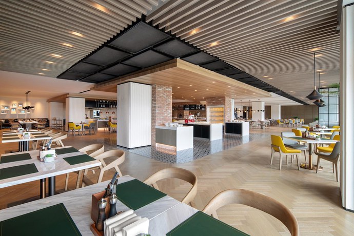 Imagen del bar/restaurante del Hotel Sheraton Mianyang. Foto 4