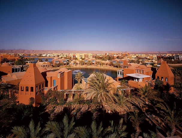 Imagen de los exteriores del Hotel Sheraton Miramar Resort El Gouna. Foto 12