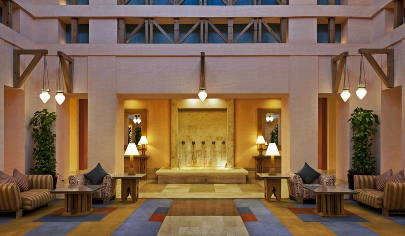 Imagen de los interiores del Hotel Sheraton Miramar Resort El Gouna. Foto 14