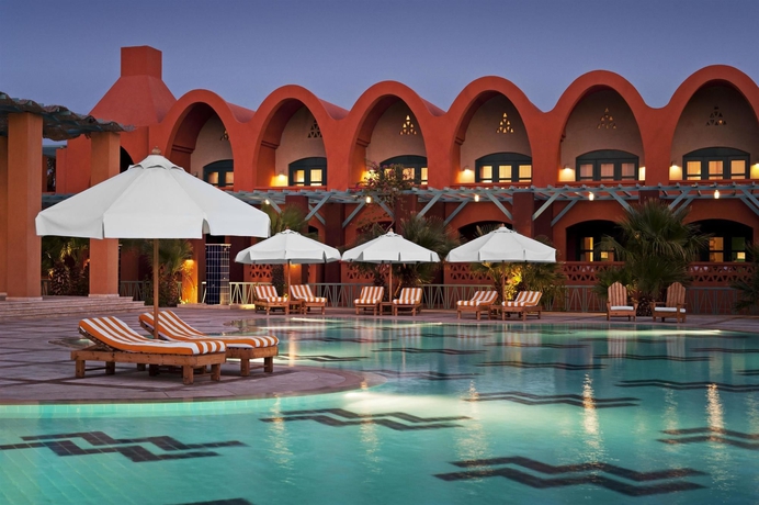 Imagen de la piscina del Hotel Sheraton Miramar Resort El Gouna. Foto 15