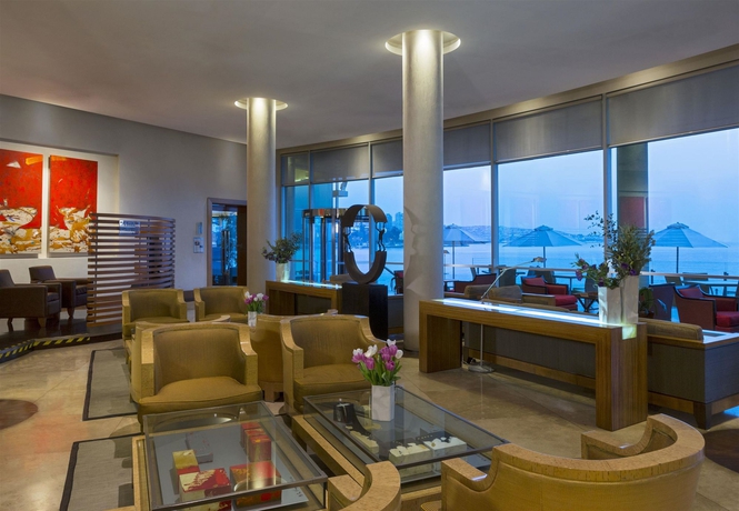 Imagen de los interiores del Hotel Sheraton Miramar and Convention Center. Foto 10