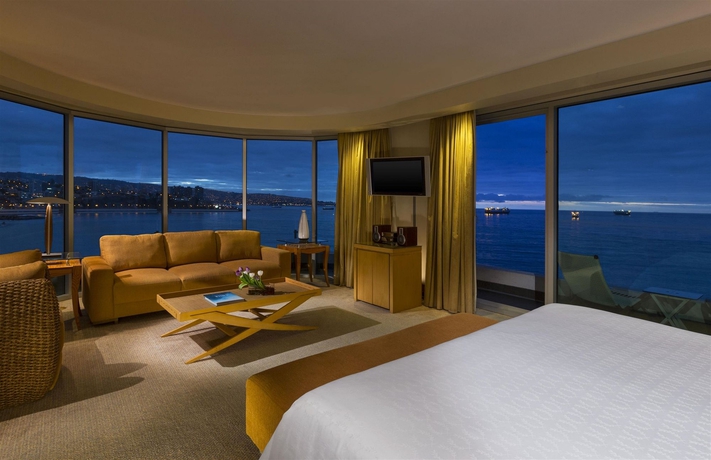 Imagen de la habitación del Hotel Sheraton Miramar and Convention Center. Foto 5