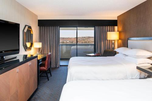 Imagen de la habitación del Hotel Sheraton Mission Valley San Diego. Foto 10