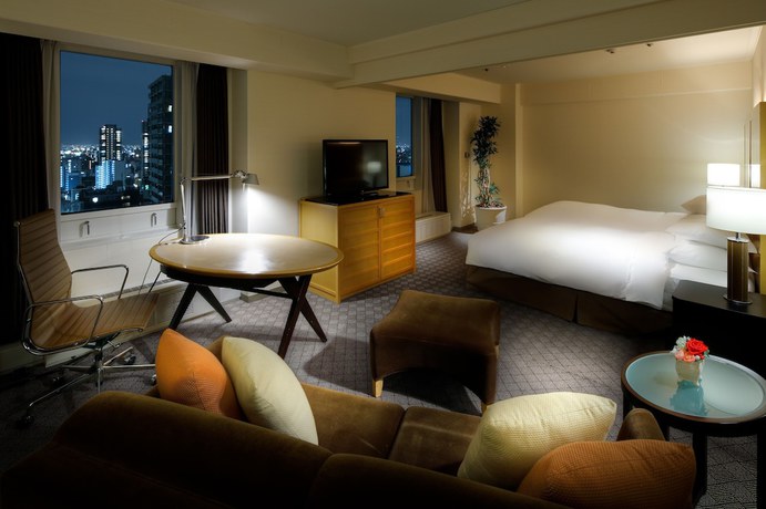 Imagen de la habitación del Hotel Sheraton Miyako Osaka. Foto 9