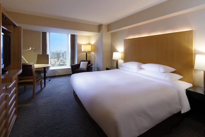 Imagen de la habitación del Hotel Sheraton Miyako Osaka. Foto 10