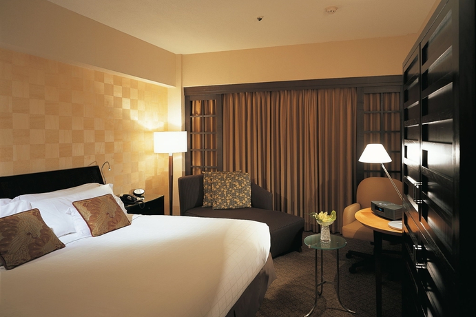 Imagen de la habitación del Hotel Sheraton Miyako Tokyo. Foto 9