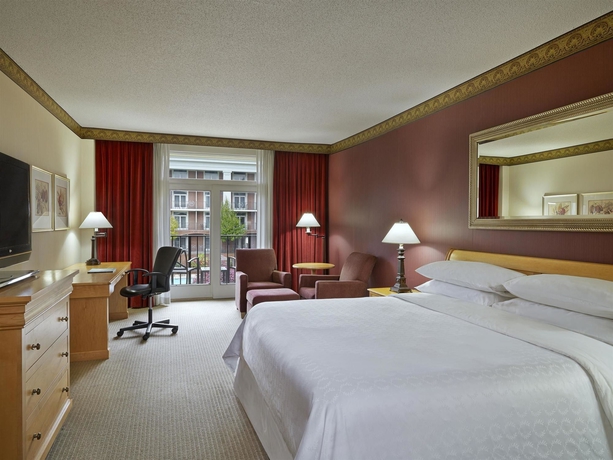 Imagen de la habitación del Hotel Sheraton Music City Nashville Airport. Foto 5