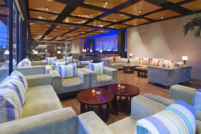 Imagen de los interiores del Hotel Sheraton Mustika Yogyakarta Resort and Spa. Foto 15