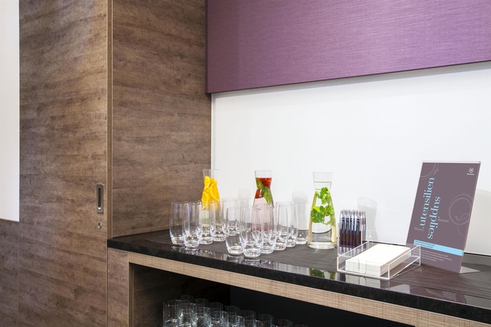 Imagen de los interiores del Hotel Sheraton München Westpark. Foto 13