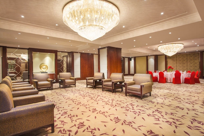 Imagen de los interiores del Hotel Sheraton Nanjing Kingsley Hotel and Towers. Foto 14