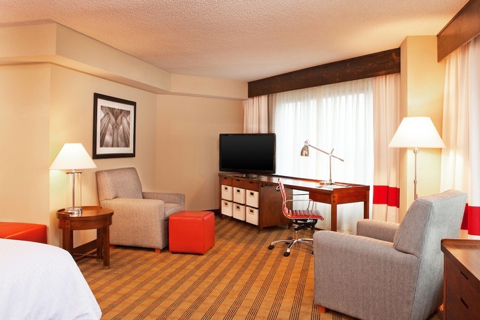 Imagen de la habitación del Hotel Sheraton Nashville Brentwood. Foto 10