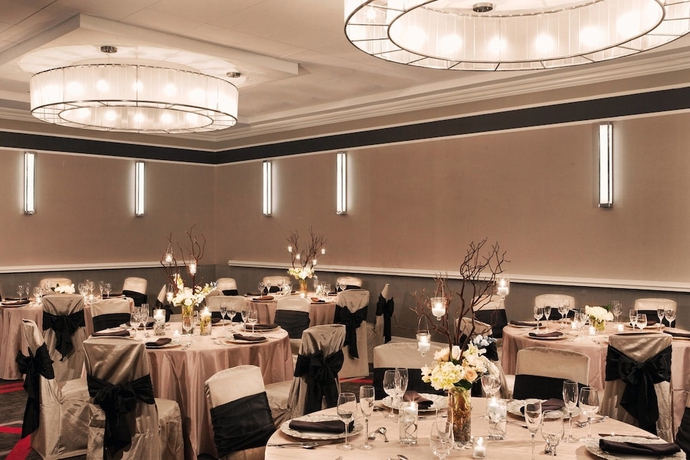 Imagen de los interiores del Hotel Sheraton Nashville Brentwood. Foto 17