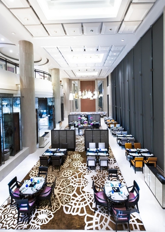 Imagen del bar/restaurante del Hotel Sheraton New Delhi. Foto 6