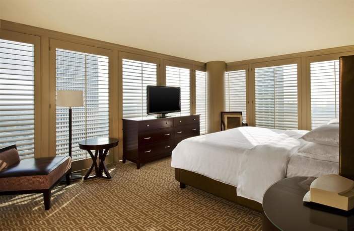 Imagen de la habitación del Hotel Sheraton New Orleans. Foto 11