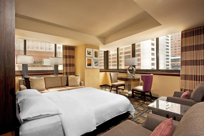 Imagen de la habitación del Hotel Sheraton New York Times Square. Foto 15